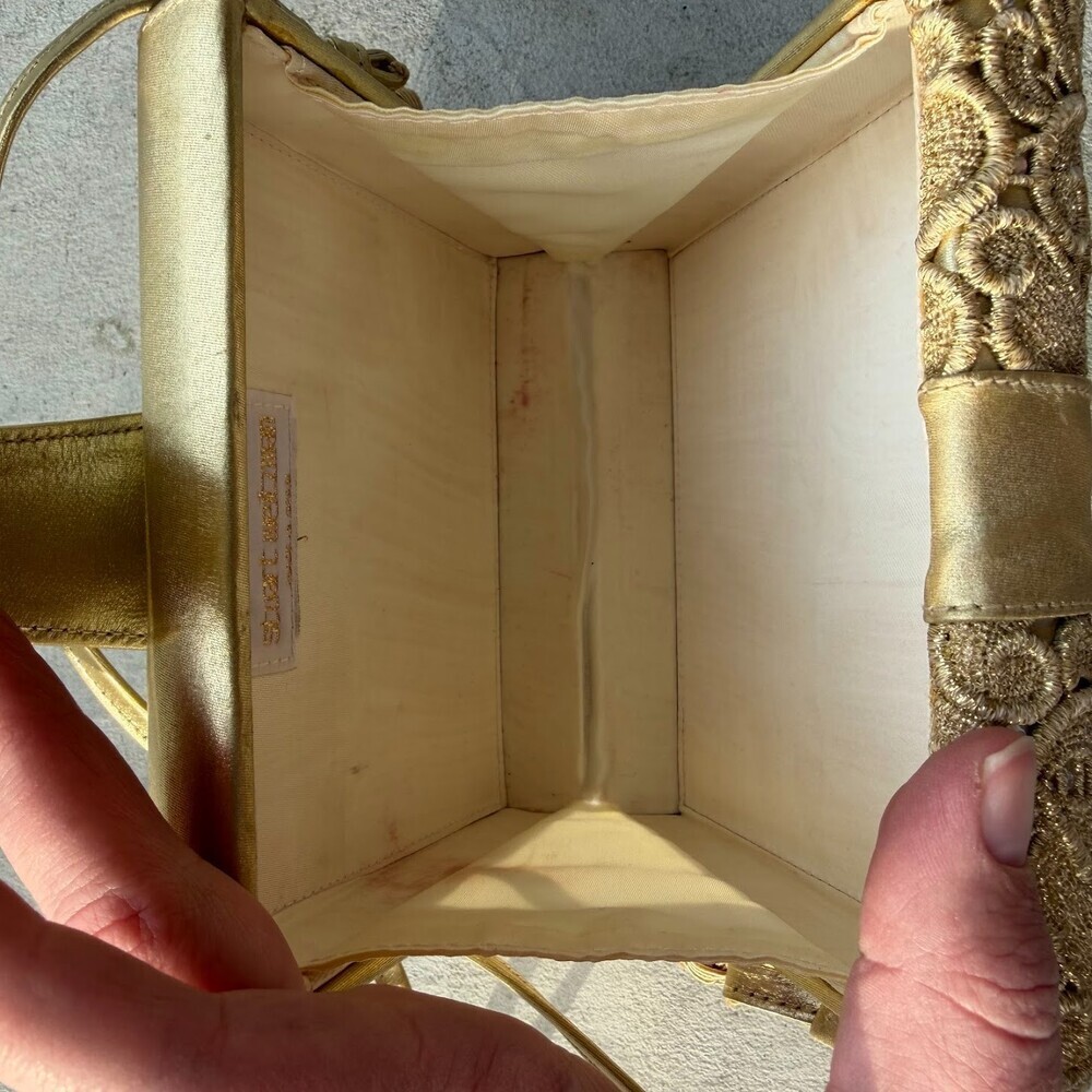 Vintage Gold Leaf W/ Diamante Stuart Weitzman Evening Bag With Strap - Picture 5 of 7